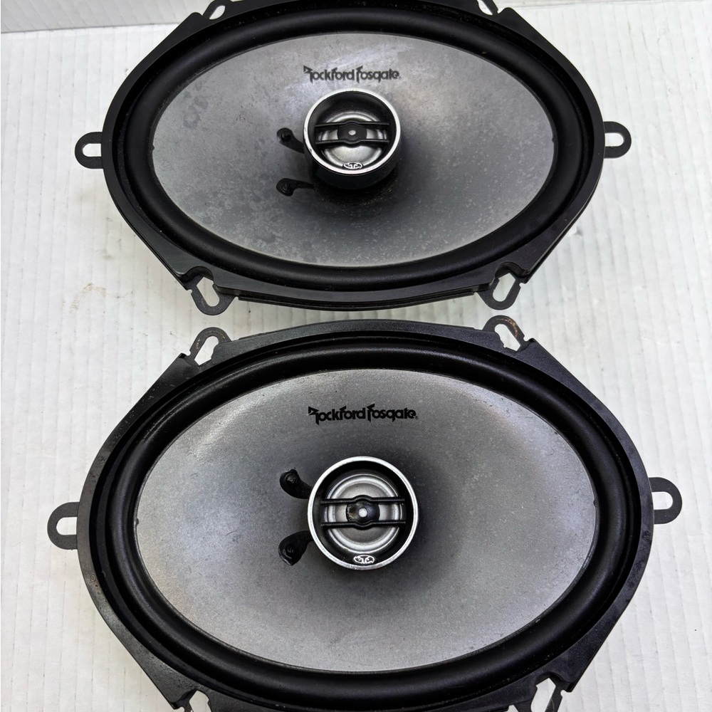 Rockford Fosgate Punch 6x8” 2 Way 120 Watts Peak Speakers 4 Ohm Tested